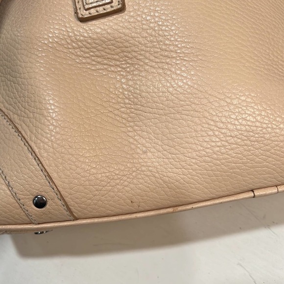 BURBERRY Creamy Tan Leather Rolled Handle Button Lock Bag - Picture 16 of 16